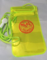 8782m-24 Wodoodporne etui na smartfon 8782m-24 Wodoodporne etui na smartfon