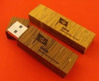 3500usb 32GB 3.0 Pamięć USB w obudowie z drewna - promocja 3500usb 32GB 3.0 Pamięć USB w obudowie z drewna - promocja