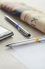 19567a długopis touch pen z kolorowym elementem na korpusie