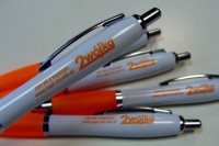 10690008f Długopis plastikowy 10690008f Długopis plastikowy